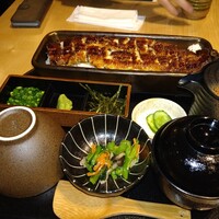 うなぎ四代目菊川 東京駅黒塀横丁店 - 
