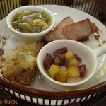 菜香新館 - 可愛らしいカゴ盛りのランチ　その１