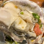 みなと寿司 - 大粒生牡蠣1粒¥1500