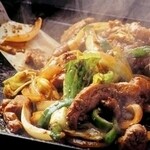 鶏料理専門店 炭火焼 鶏ちゃん - 飛騨高山名物『鶏ちゃん焼き』