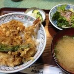 ハトヤ - 天丼@700円