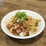 Noodle Dishes 粋蓮華 - ・葱チャーシューDON 500円/税込