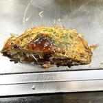 Teppan Yaki Okonomiyaki Hanako - 《肉玉そば イカ天》
