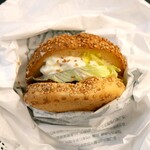 ラッキーピエロ - チャイニーズチキンバーガー(ダントツ人気NO.1)