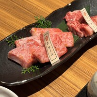 神戸牛焼肉 石田屋。Hanareの上 - 