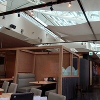 まるや本店 中部国際空港店 - 店内