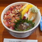 鮨司 吉竹 - 料理写真:特製よろず丼