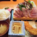 埼玉漁港 海鮮食堂 そうま水産 - マルケンそうま定食