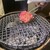焼肉バズーカF - 料理写真:炙るユッケ　先に店員さんが炙ってくれる