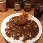 カレーハウス キラリ - ハンバーグカレー＋コーラ(1,000円)