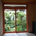 料亭 やまさ旅館 - 須崎の部屋から見る二枚扉の景色♡