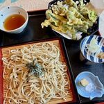そば処 風 - 山菜天ざるそば　1500円　+　大盛り　160円