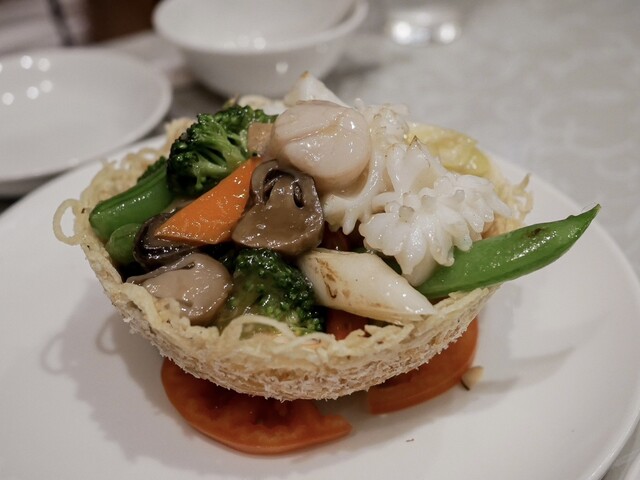 Juntoku, Kobe, Japan