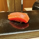 渋谷 鮨らぼ - とろ