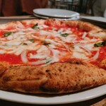 Trattoria e Pizzeria MOTHERS - 