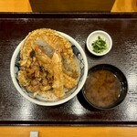 Nihombashi Tempura Uoshin - 天丼 ¥1,320