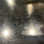 創作麺工房 鳴龍 - カウンターテーブルの天板