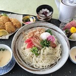 Sushi Kappou Midori - 冷やし梅おろしうどんとアジフライ御膳