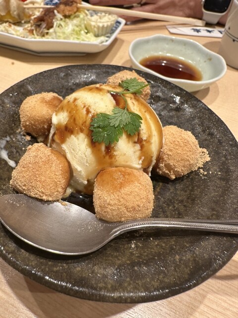 Sushi Tsukiji Nihonkai Takenotsuka Ten photo 3