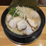 Tori Soba Bunroku - 鶏そば特製、麺大盛り