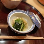 欽山 - 筍、鯛の子、若布の炊合わせ。