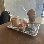 Bridge COFFEE & ICECREAM - 