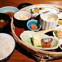山のしずく旬菜家 - 花かご膳８５０円♪