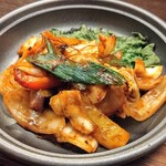 和食処 大ばん - マンボウの辛みそ炒め(マンボウのコリコリ感と厚めに切られた野菜のシャキシャキ感が調和して、とても良い食感に。)