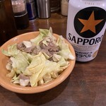 Ra-Men Doukutsuya - キャベチャーと缶ビール(黒ラベル)