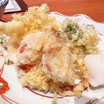 おいしい寿司と活魚料理 魚の飯 - 