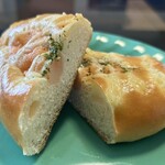 フランドール - 明太子の辛さとポテトとチーズ絶妙ですね
