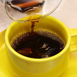 使用稀少的咖道庵咖啡豆制作的咖啡还有无酒精鸡尾酒和酒