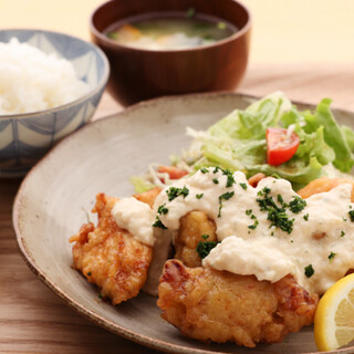 Crispy and juicy [Chicken Nanban] ◎ Enjoy with your choice of tartar sauce