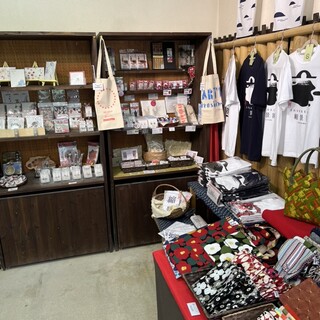 縮景園売店・泉水亭_2