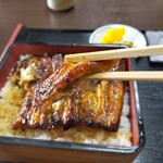 中川屋 - 芳ばしい焼き加減で箸でサクッと切れます