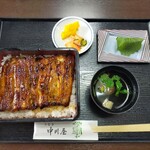 中川屋 - うな重(華) うなぎ1匹強 (4290円税込)