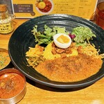 SPICY CURRY 魯珈 - 