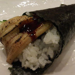 沼津魚がし鮨 流れ鮨 - 穴きゅう手巻き寿司