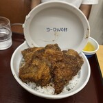 ヨーロッパ軒 - ビーフカツ丼1480円