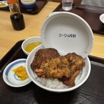 Yoroppa Ken - 3種盛りスペシャルカツ丼1280円
