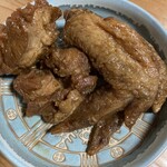 まるみ食品 - 料理写真:手羽先とからあげ