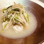 DINING けん吉 - 活鱧とセリゴボウの生姜風味のあっさり煮