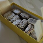 出入橋きんつば屋 - 