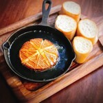 camembert Ajillo