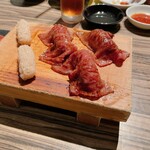 焼肉 ジャンボ - 