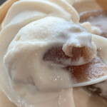 Yui maru - かなり濃厚な餡とソフトクリームが相性よろし！