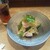 中華 江川 - 料理写真:“今週のお料理”から「ヤリイカとホタテの湯引き香港スタイル」。刺身用の新鮮なものを湯引きして甘味が引き出されています。