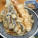 Aizuyamamiyakosoba Tsutsumian - 小天丼