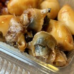 和飲処みなみ - サービスのつぶ貝