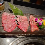 Yakiniku Ushi - 